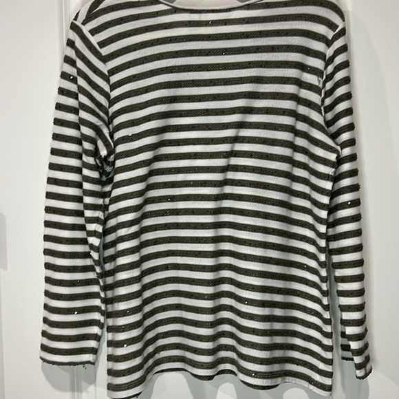 CHICOS OLIVE GREEN & WHITE STRIPED 3/4 SLEEVE TOP WITH BEADED DETAIL - Picture 4 of 4
